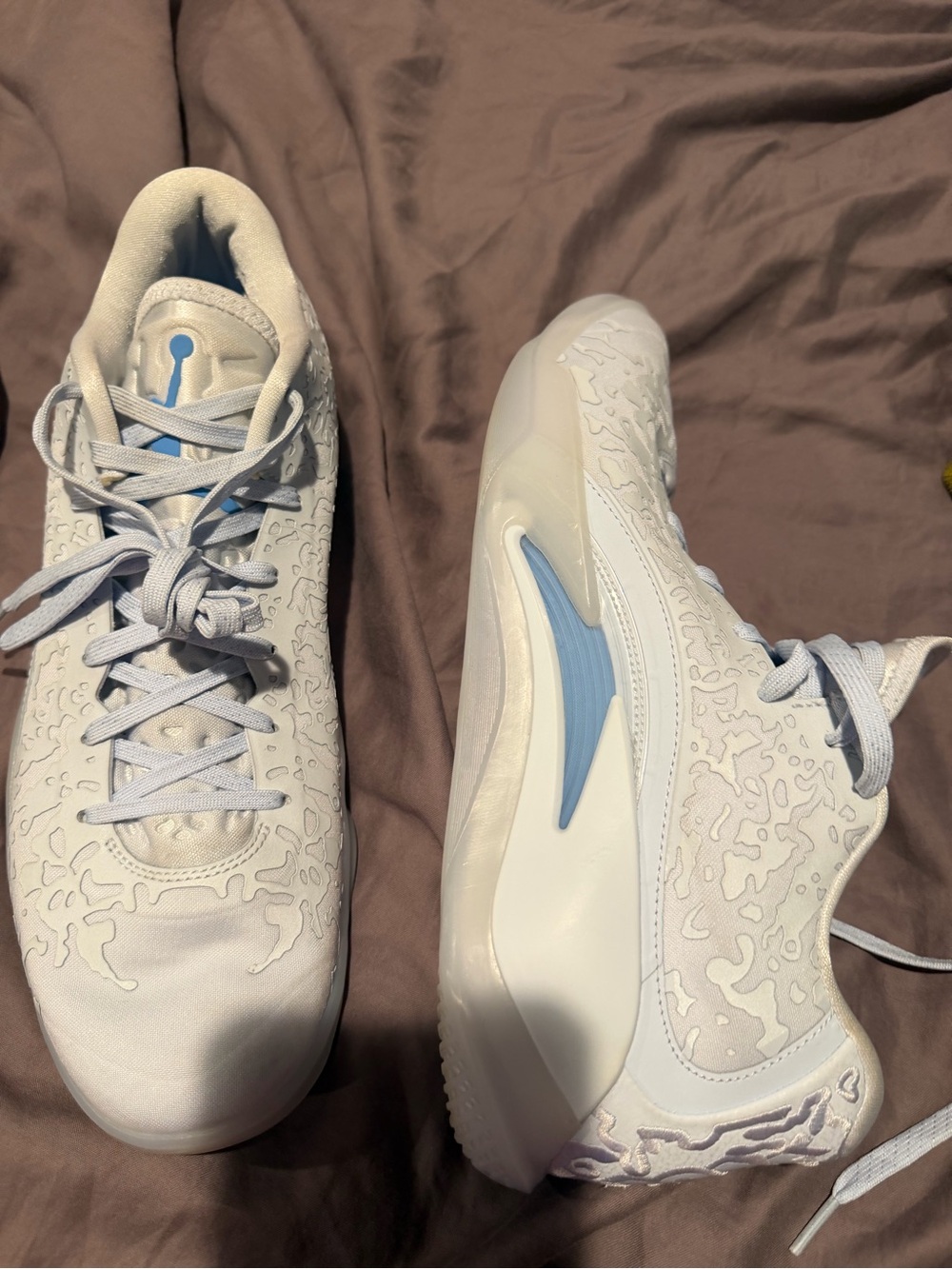 Jordan Zion 3 worn for one practice size 13